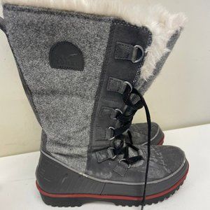 Sorel Womens Gray Fur Mid Calf Lace Up Winter Snow Boots Size 8